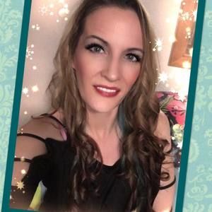 Meet your Posher, Karissa